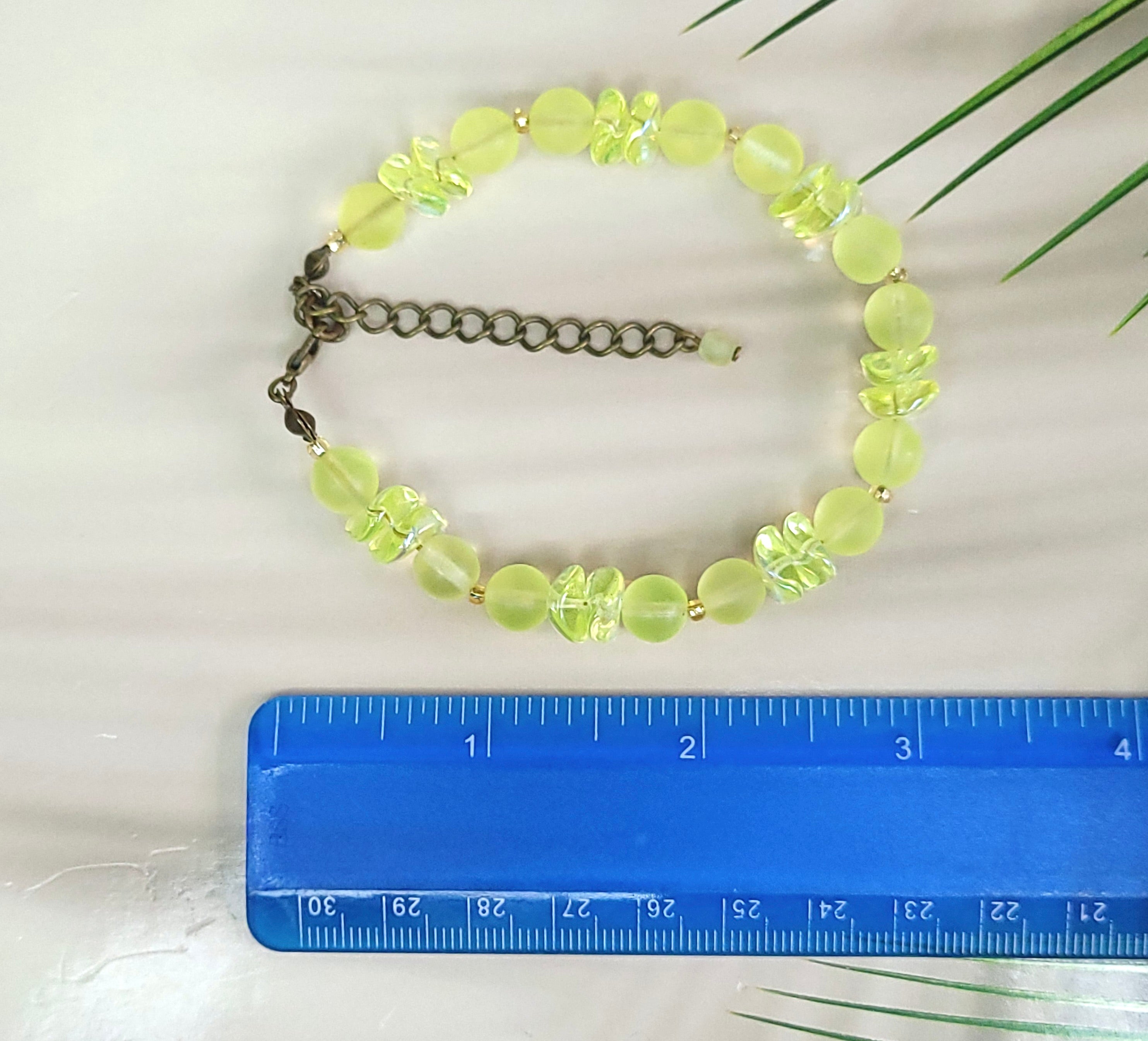 Vaseline Uranium Glass Bracelet 18cm Vintage Yellow Glass Czech Beads