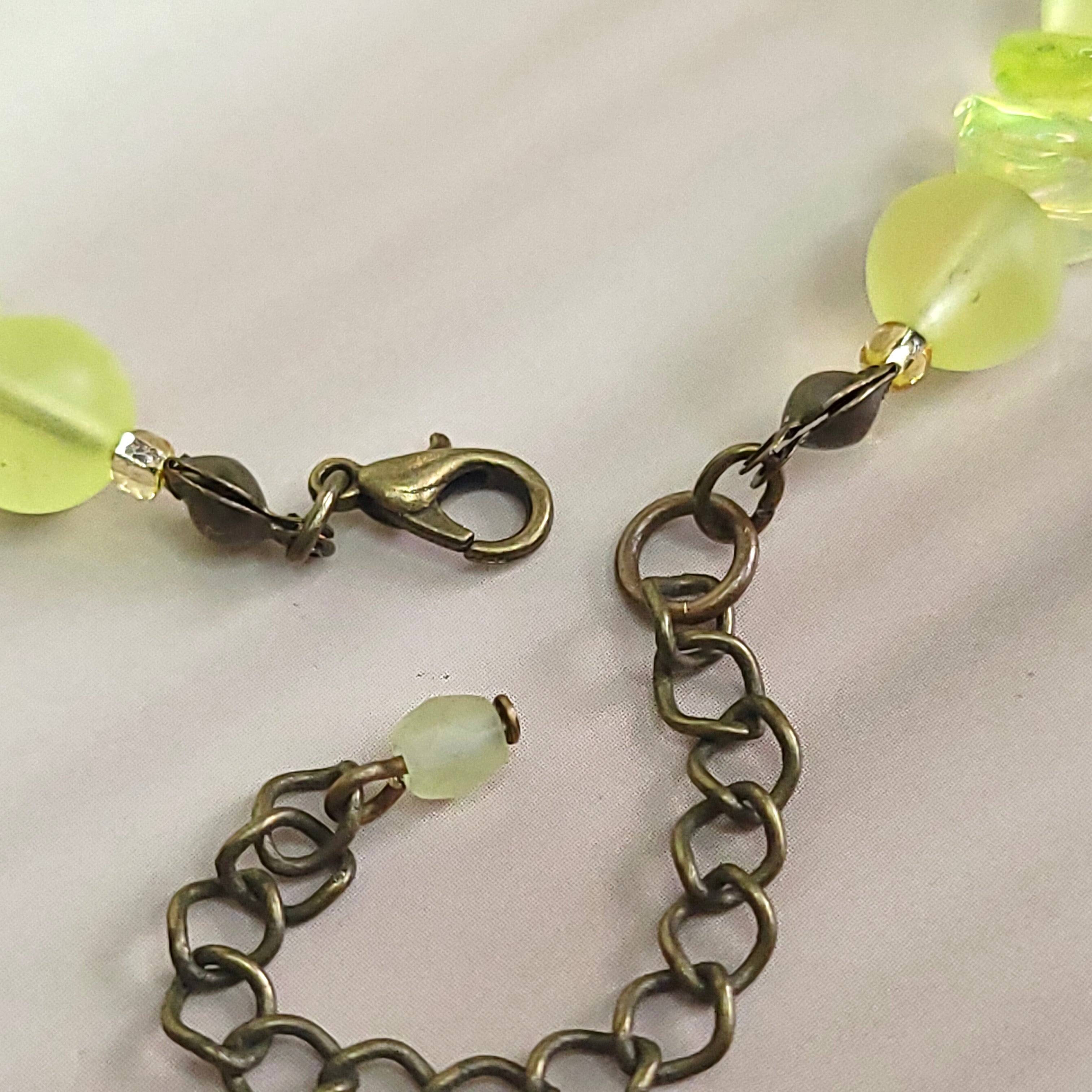 Vaseline Uranium Glass Bracelet 18cm Vintage Yellow Glass Czech Beads