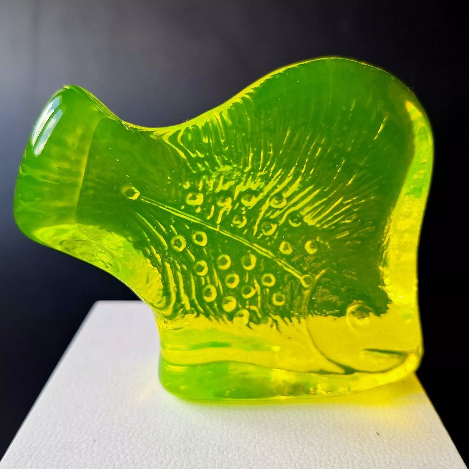 Collectible Uranium Glass Figurine Fish Vaseline Yellow Clear Glass Statue