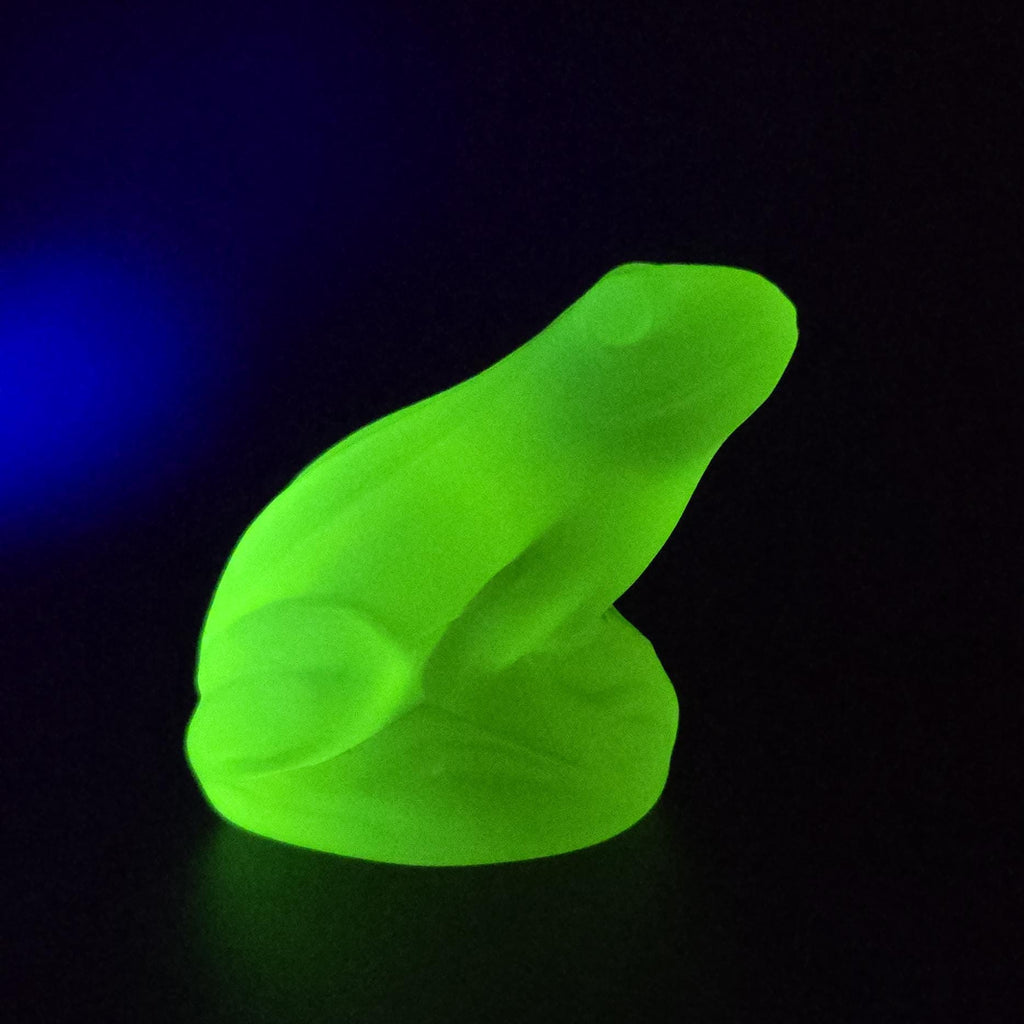 Frog Vaseline Yellow Matte Glass Animal Statue Uranium Frosty Glass