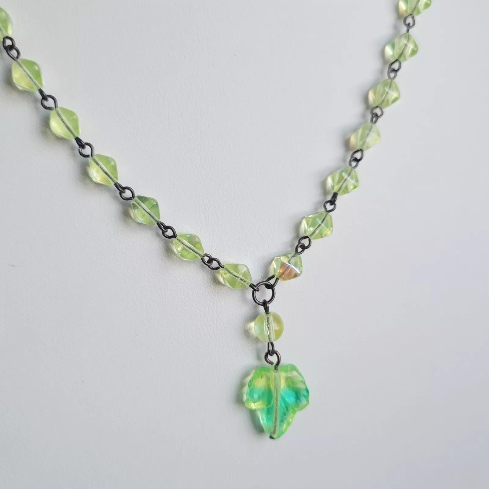 Uranium Glass Necklace 18'' Vaseline Yellow Glass Czech Vintage Beads