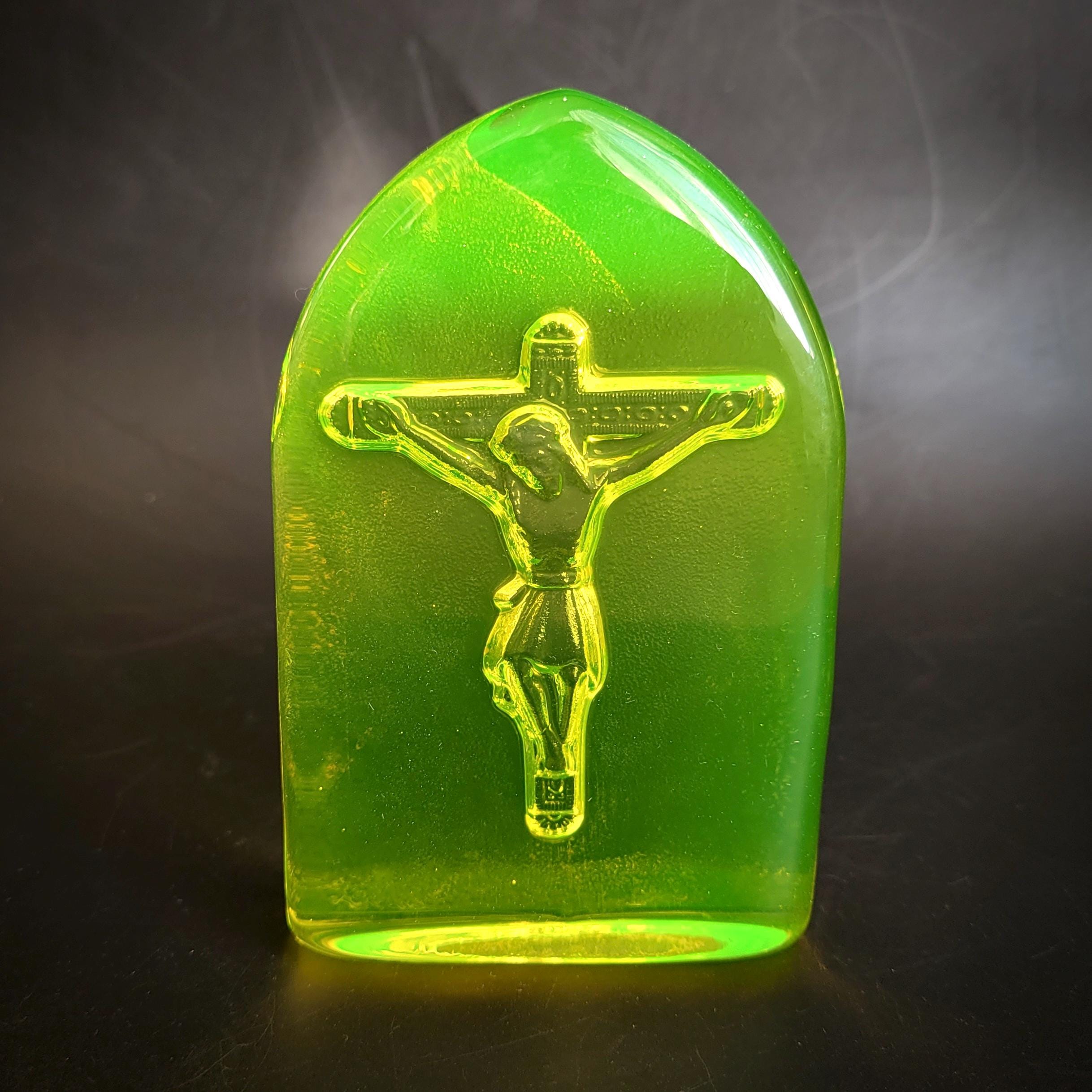 Art Deco Vaseline Glass Christ Jesus Statue Uranium Figurine Yellow Glass