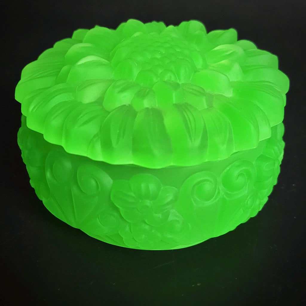 Uranium Glass Trinket Box: Art Deco Vaseline Green Jewelry Holder