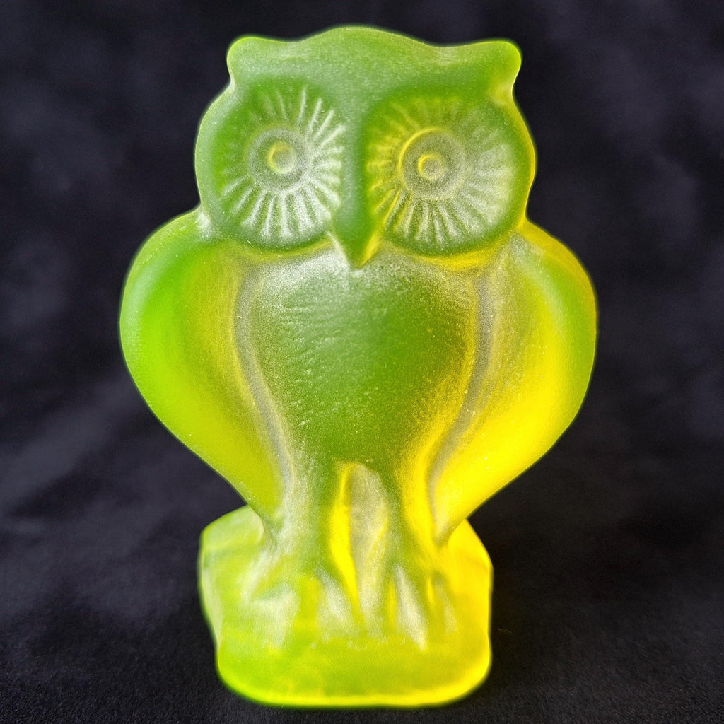 Uranium Owl Figurine Vaseline Frosted Yellow Matte Glass Statue Bird