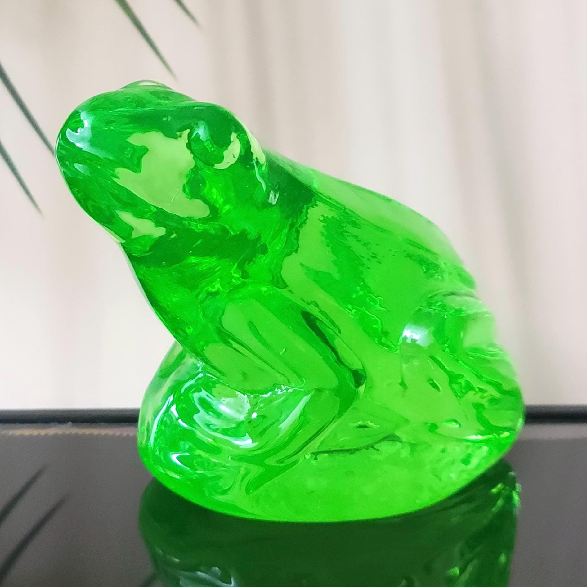 Vaseline Uranium Glass Frog Figurine Art Deco Green Glass Toad