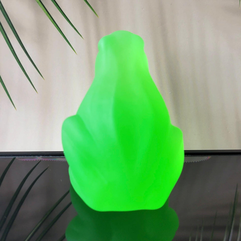 Frog Uranium Green Glass Animal Statue Frosted Matte Glass Figurine