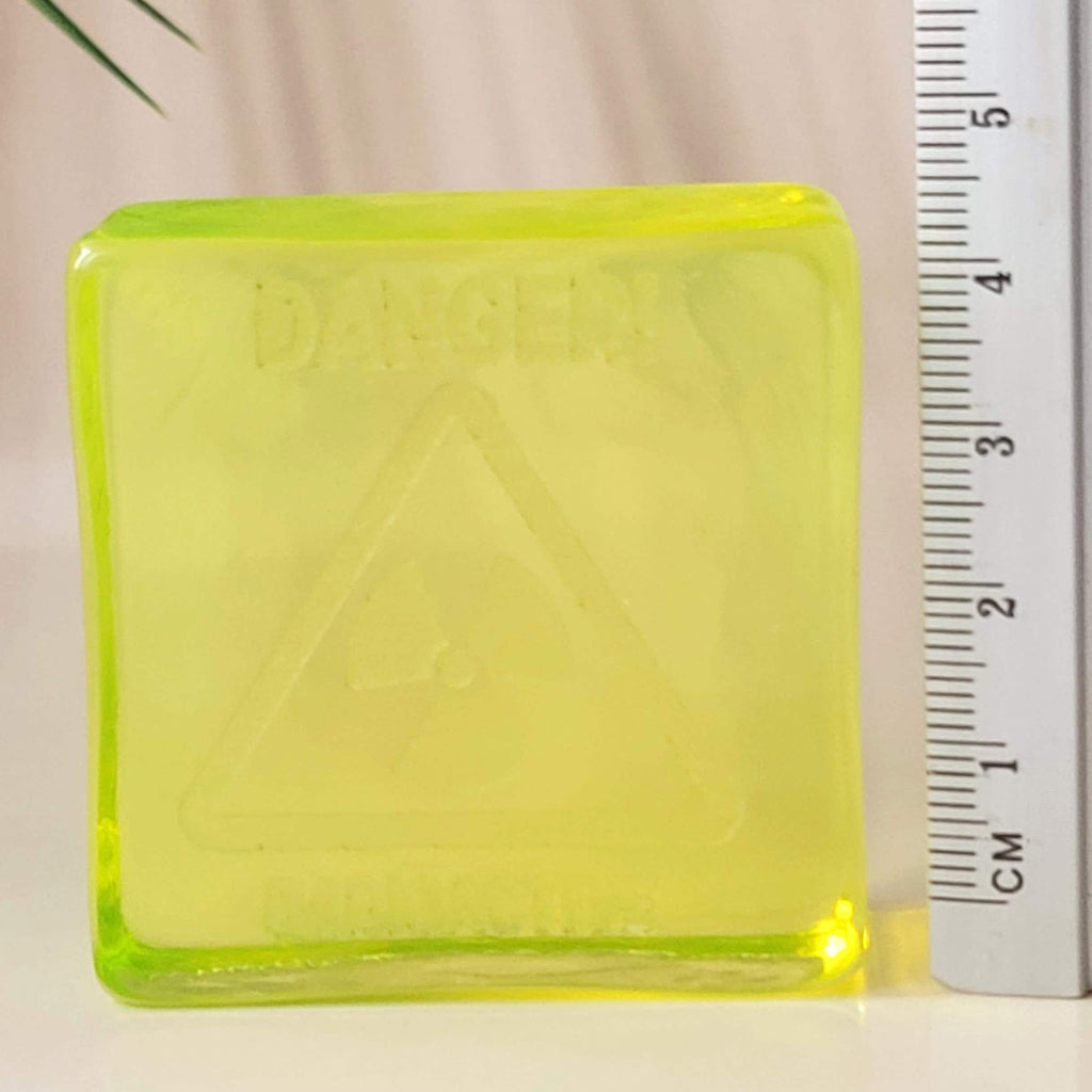 Vaseline Uranium Glass Block Tile Glass Statue Figurine Square 50x50mm