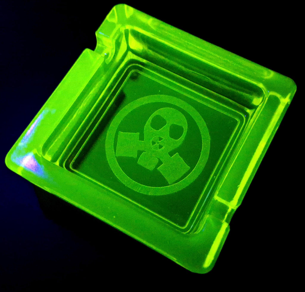 Uranium Vaseline Yellow Glass Ashtray Art Deco Collectible Plate