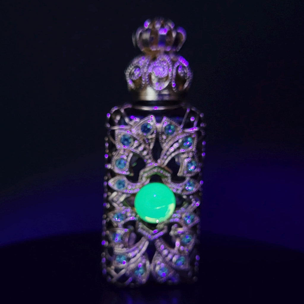 Perfume Bottle with Uranium Cabochon Gold Tone Filigree Art Deco