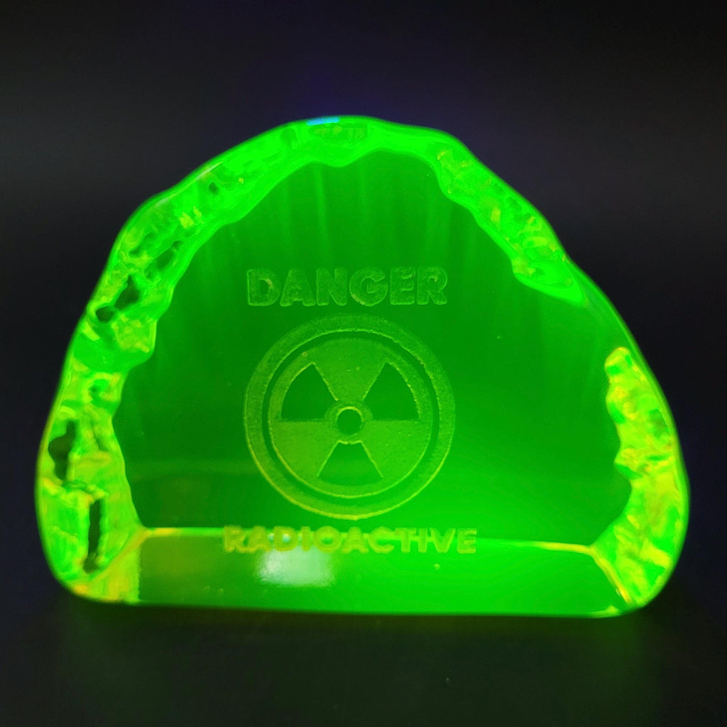 Uranium Glass Statue Art Glass Vaseline Yellow Glass Statue Collectible