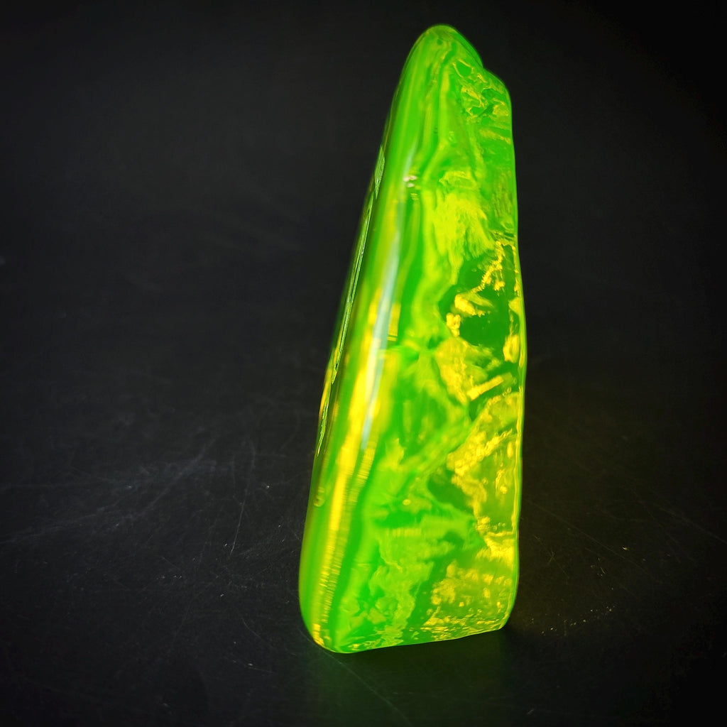 Uranium Glass Statue Art Glass Vaseline Yellow Glass Statue Collectible